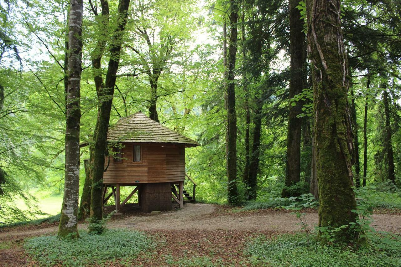 Domaine De Syam - Gîtes, Chambres d'hôtes&Cabanes Exterior foto